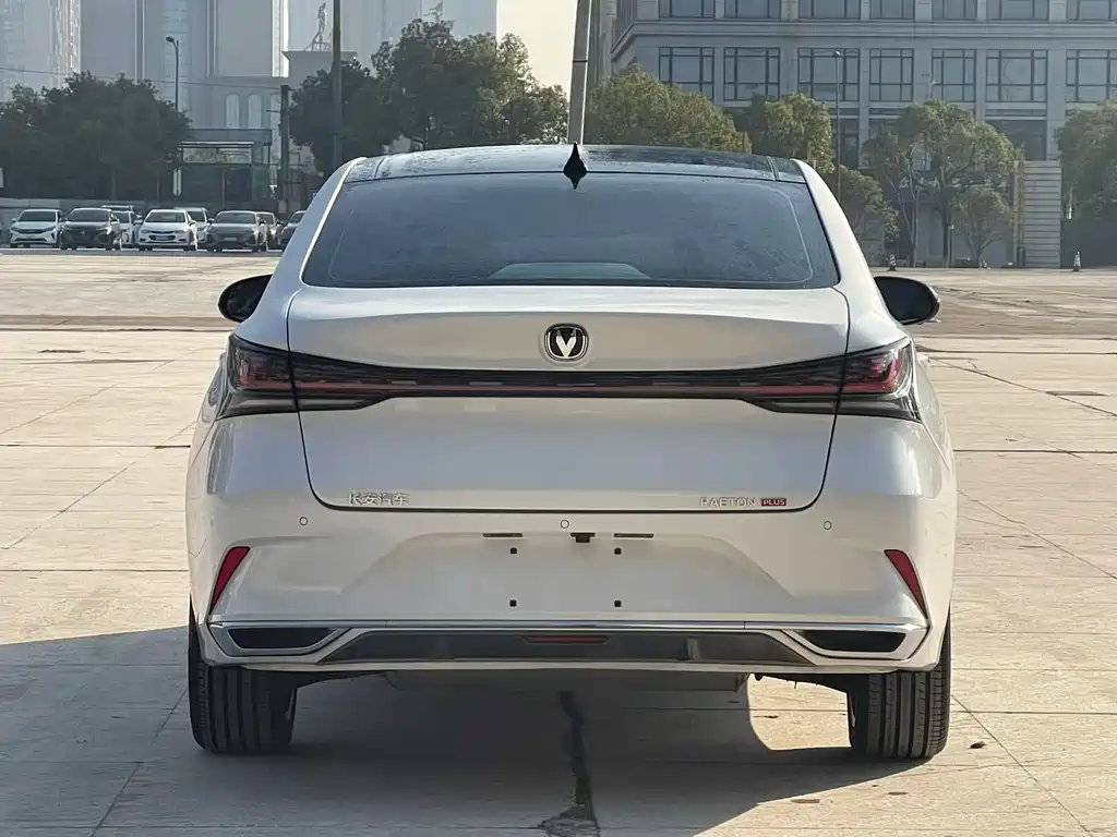 Changan Changan Raeton PLUS 2024 1.5T DCT Smart Enjoy Edition 2025 - thumbnail 6