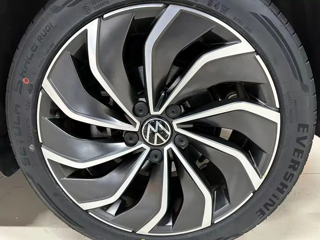 Volkswagen Volkswagen Golf 2023 280TSI DSG Pro 2022 - thumbnail 16