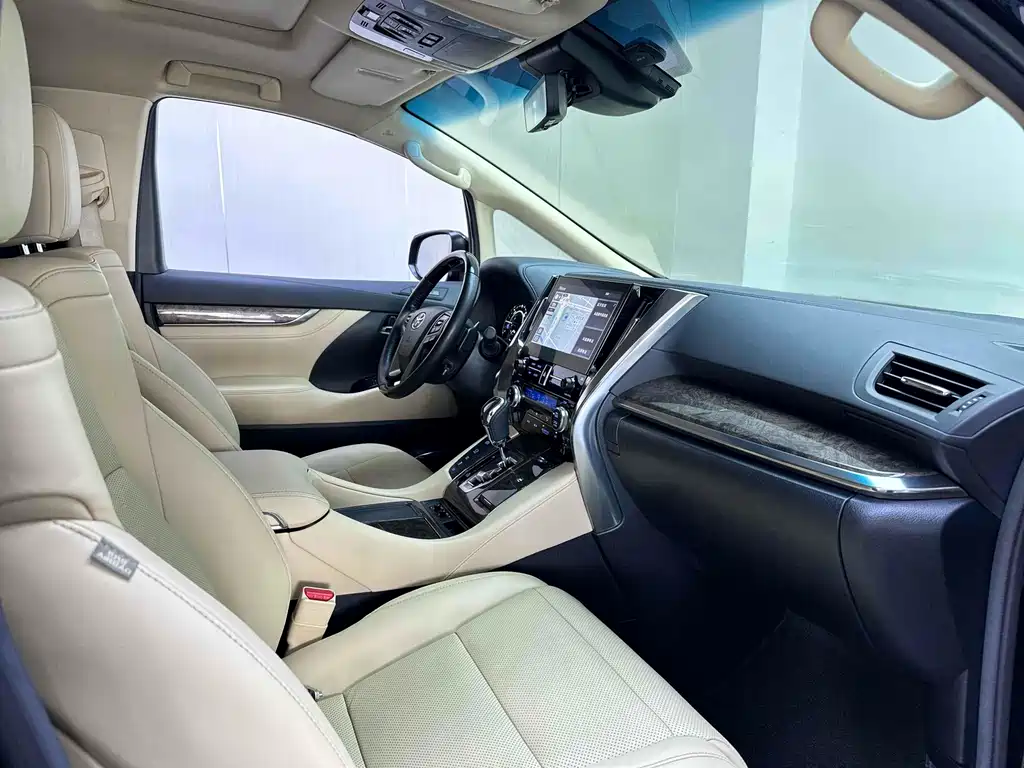Toyota Alphard 2021 Crown Hybrid 2.5L HV Luxury Version 2022 - thumbnail 7