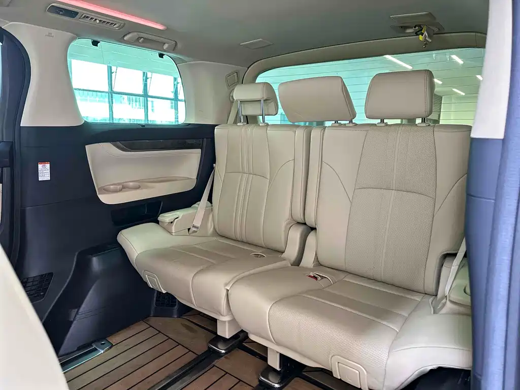 Toyota Alphard 2021 Crown Hybrid 2.5L HV Luxury Version 2022 - thumbnail 17