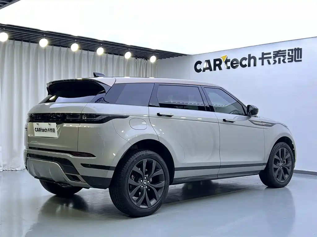 Land Rover Range Rover Evoque 2022 L 249PS R-Dynamic Coleridge Bronze Special Edition 2023 - thumbnail 3