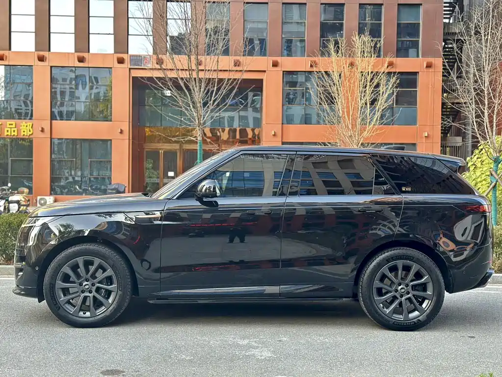 Land Rover Range Rover Sport 2023 400PS Dynamic SE 2023 - thumbnail 7