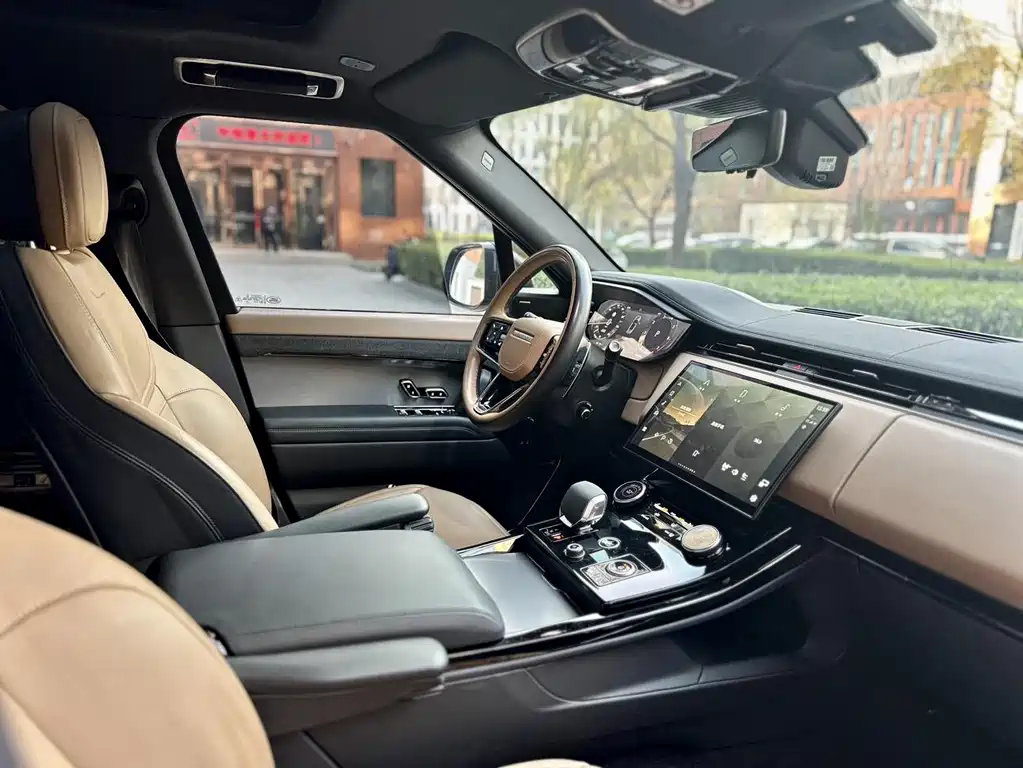 Land Rover Range Rover Sport 2023 400PS Dynamic SE 2023 - thumbnail 10