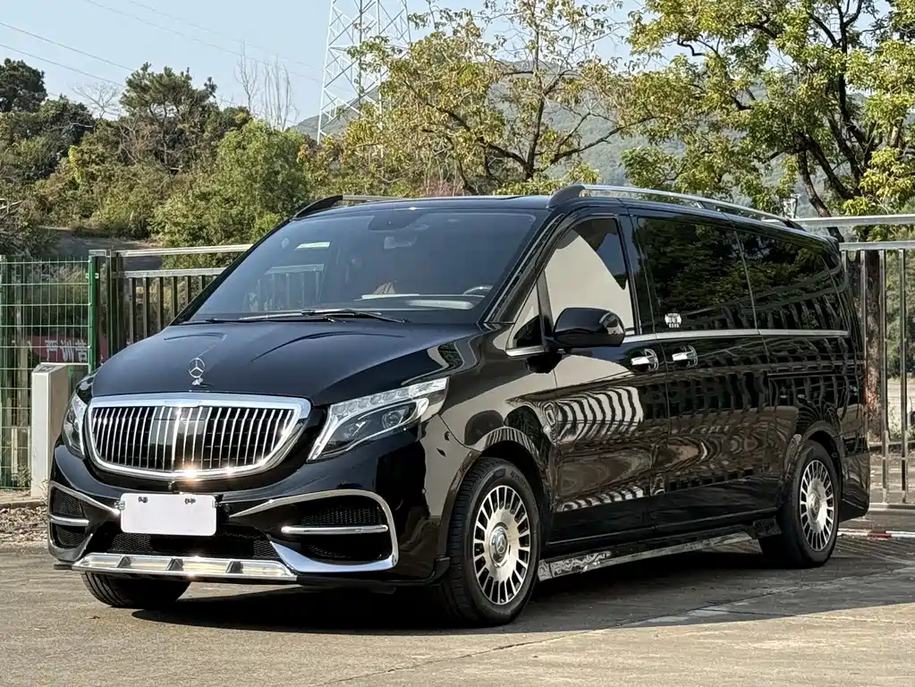 Mercedes-Benz Vito 2021 2.0T Business Edition 7-seater 2022
