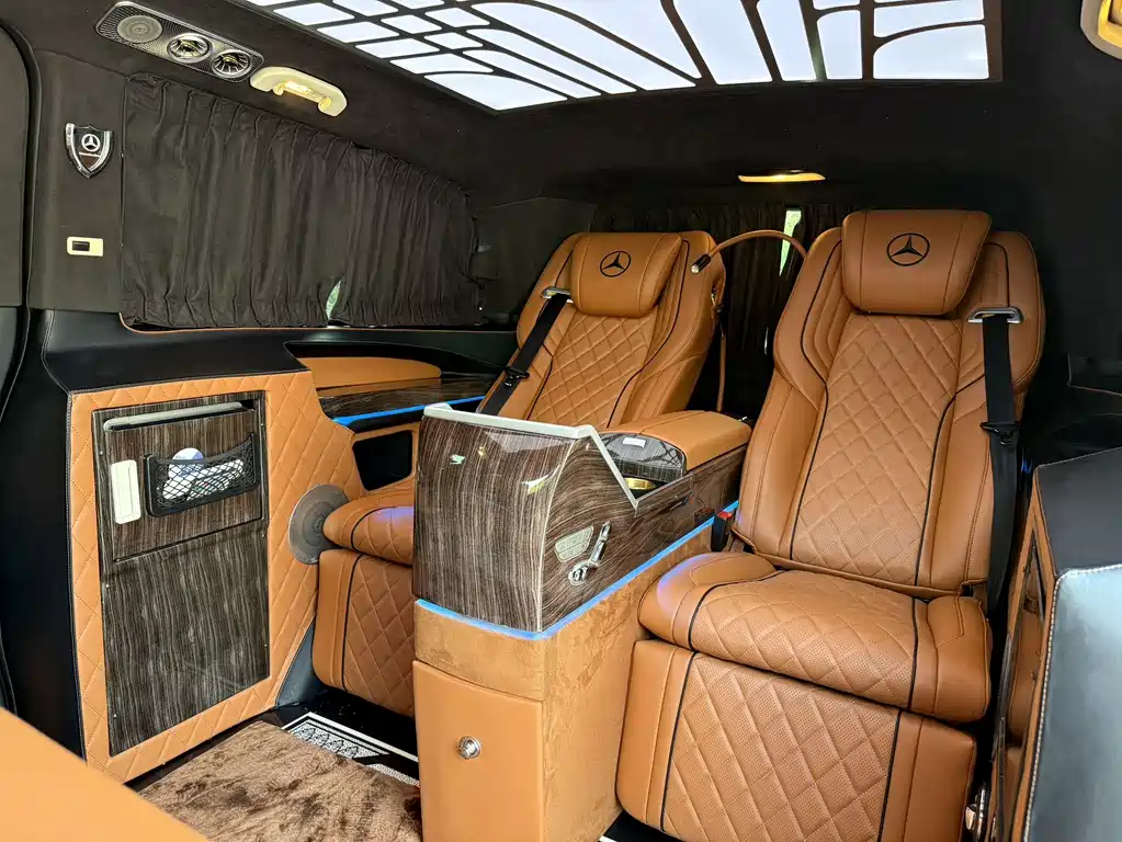 Mercedes-Benz Vito 2021 2.0T Business Edition 7-seater 2022 - thumbnail 13