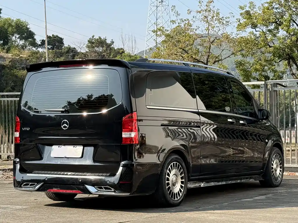 Mercedes-Benz Vito 2021 2.0T Business Edition 7-seater 2022 - thumbnail 22