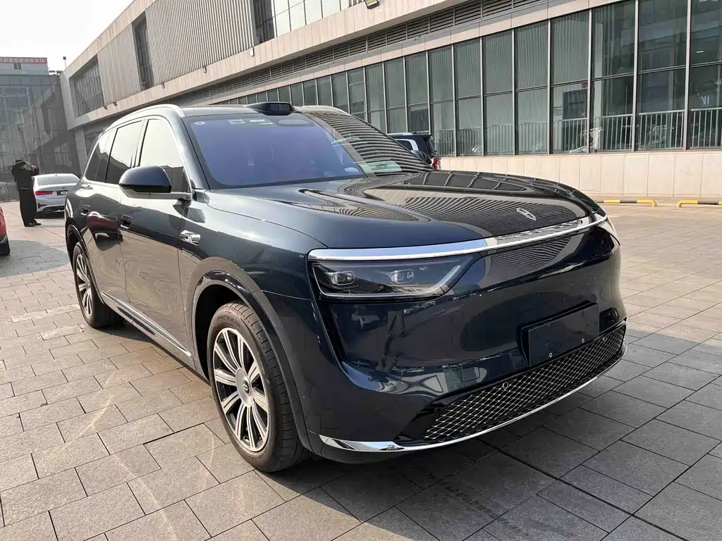 AITO Aito M8 2025 Pure Electric Max+ Six-seat AWD Version 2026 - thumbnail 3