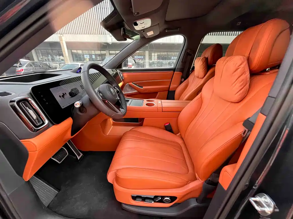 AITO Aito M8 2025 Pure Electric Max+ Six-seat AWD Version 2026 - thumbnail 10