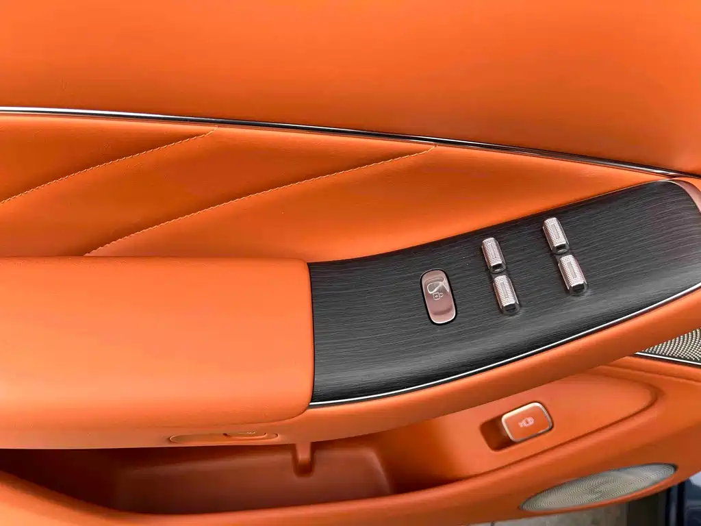 AITO Aito M8 2025 Pure Electric Max+ Six-seat AWD Version 2026 - thumbnail 14