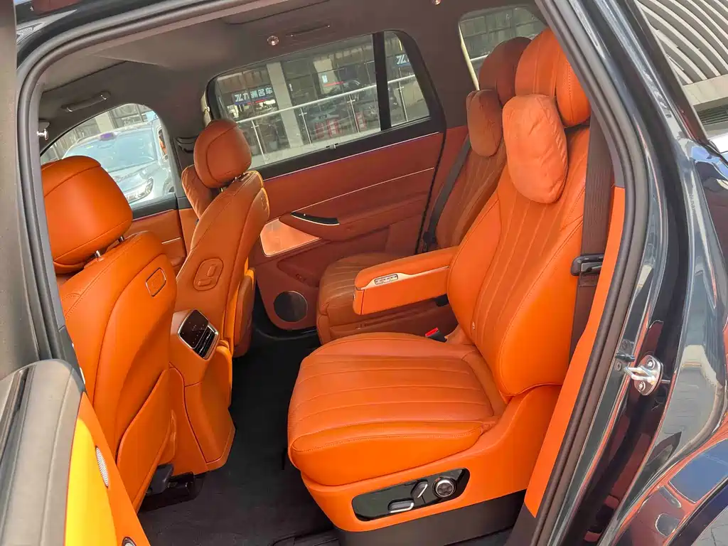 AITO Aito M8 2025 Pure Electric Max+ Six-seat AWD Version 2026 - thumbnail 16