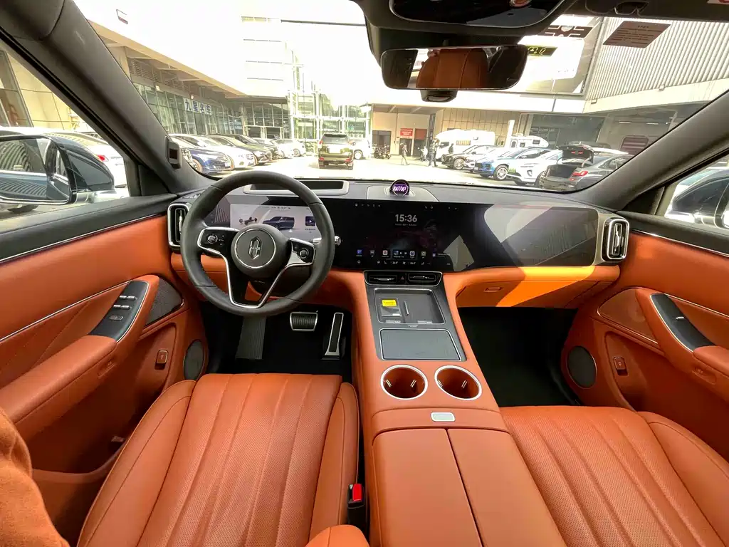 AITO Aito M8 2025 Pure Electric Max+ Six-seat AWD Version 2026 - thumbnail 17