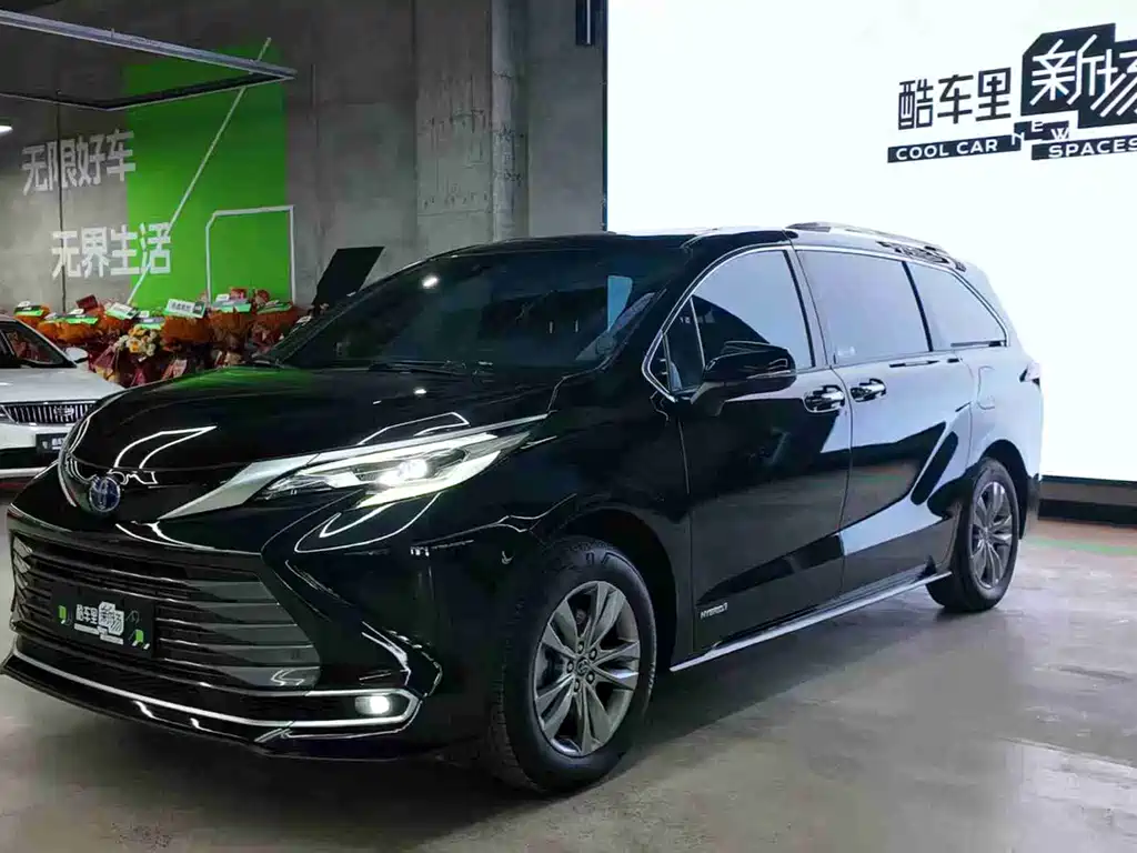 Toyota Toyota Sienna 2021 2.5L Hybrid Limited Edition 2022