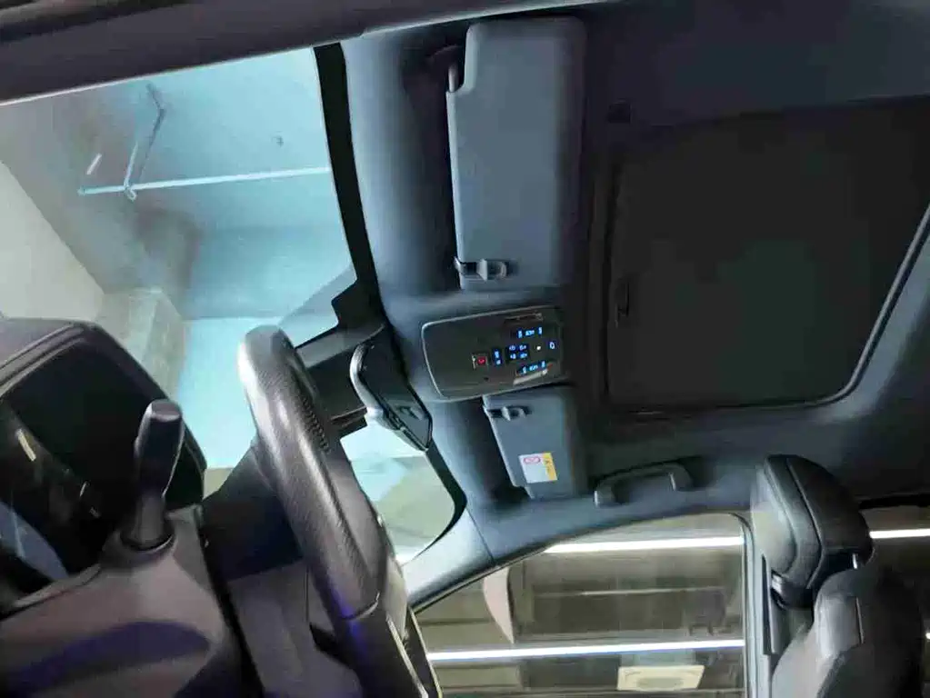 Toyota Toyota Sienna 2021 2.5L Hybrid Limited Edition 2022 - thumbnail 15