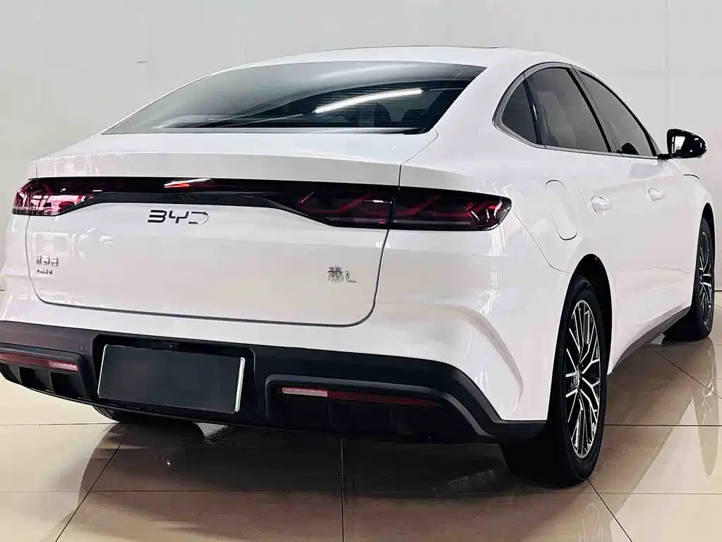 BYD BYD Qin L 2024 DM-i 120KM Excellence Edition 2024 - thumbnail 4