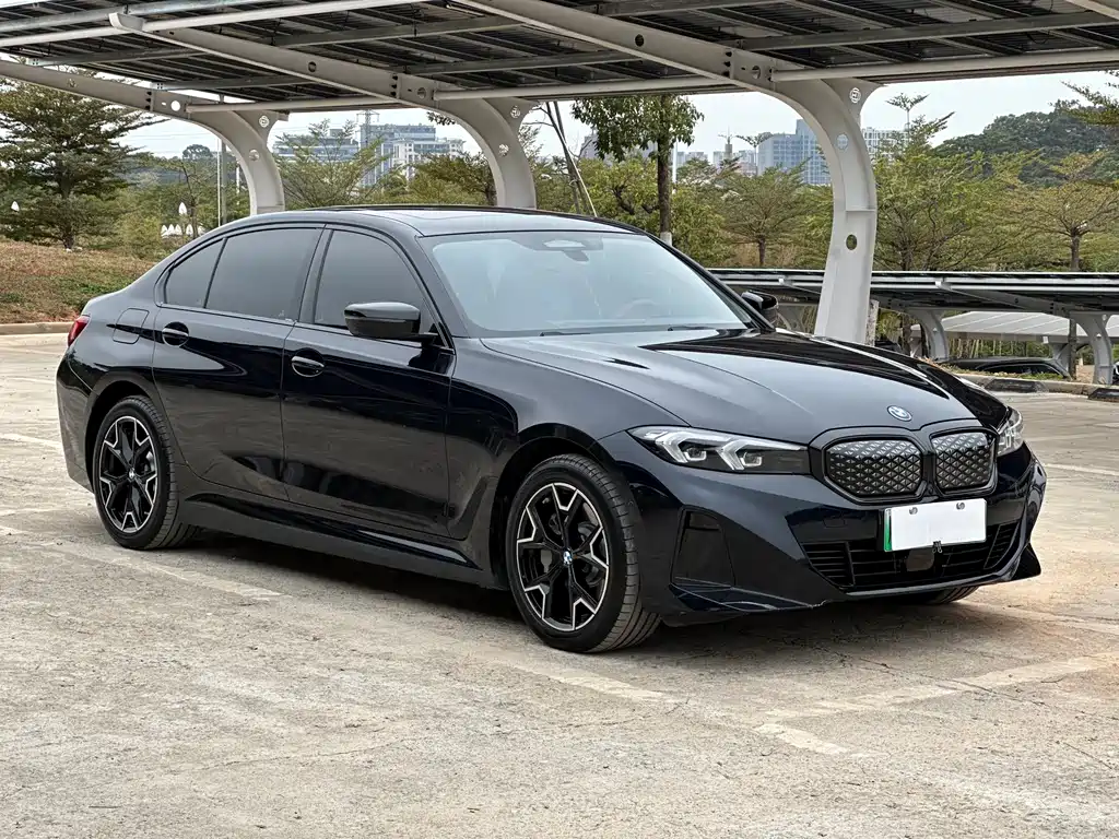 BMW BMW i3 2025 eDrive 40 L Night Shadow Package 2025 - thumbnail 2