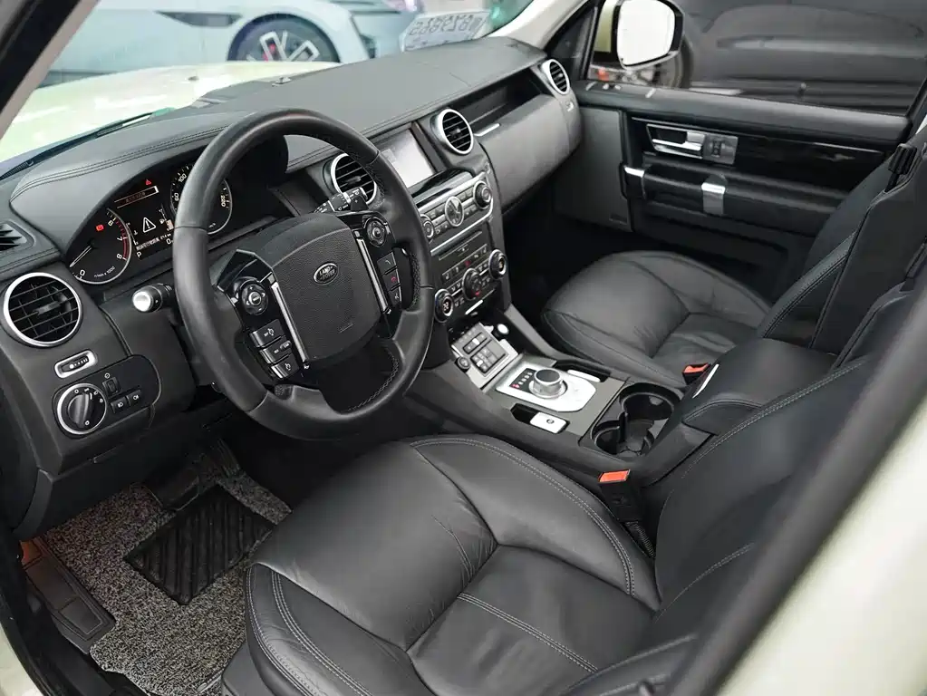 Land Rover Discovery 2014 3.0 SC V6 HSE Luxury 2014 - thumbnail 6
