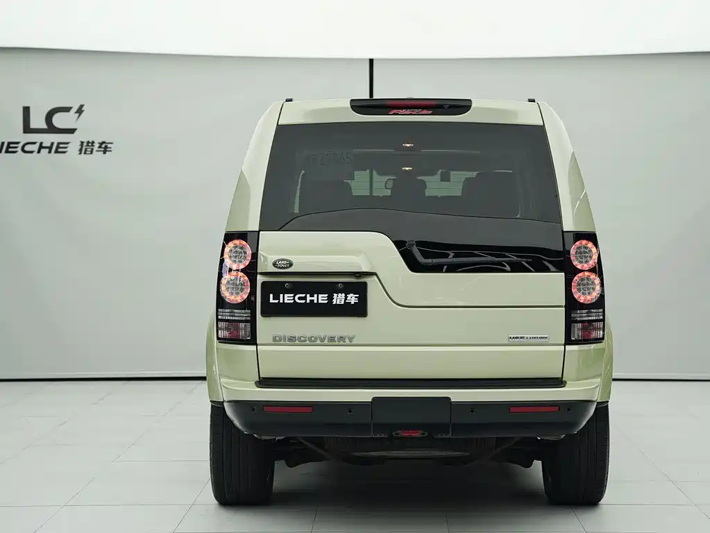 Land Rover Discovery 2014 3.0 SC V6 HSE Luxury 2014 - thumbnail 16