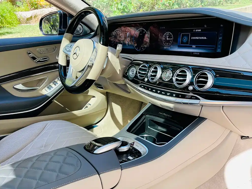 Mercedes-Benz Maybach S-Class 2018 S 680 2018 - thumbnail 17