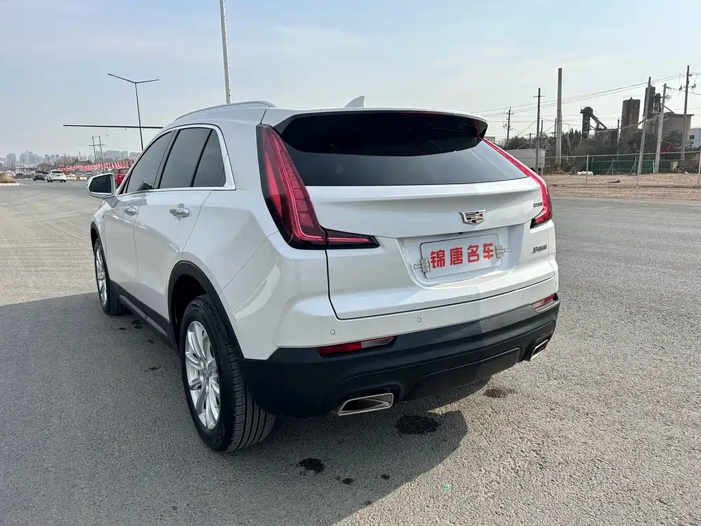 Cadillac Cadillac XT4 2021 28T FWD Technology Edition 2021 - thumbnail 12