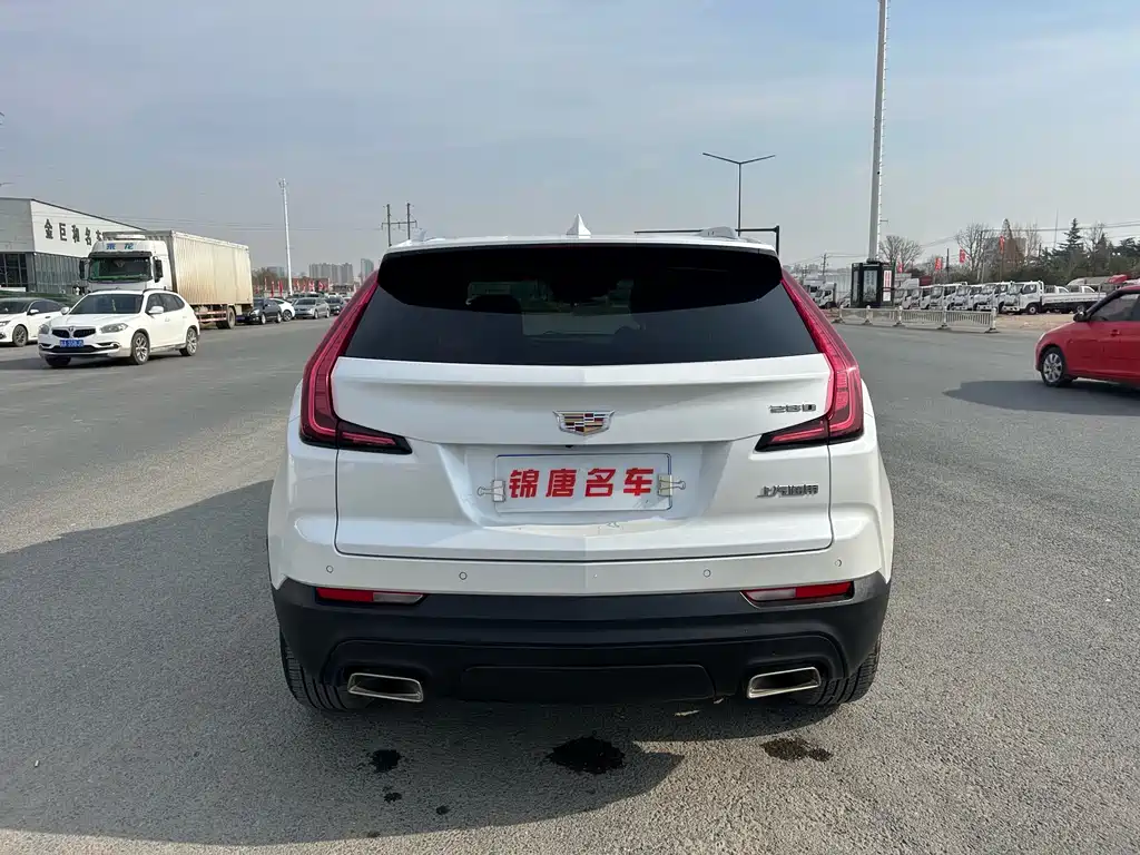 Cadillac Cadillac XT4 2021 28T FWD Technology Edition 2021 - thumbnail 13