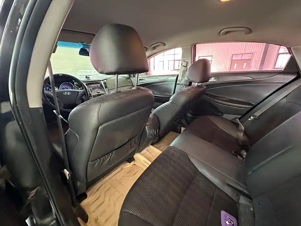 Hyundai Hyundai Sonata 2011 2.0L Automatic Premium Edition 2011 - thumbnail 9