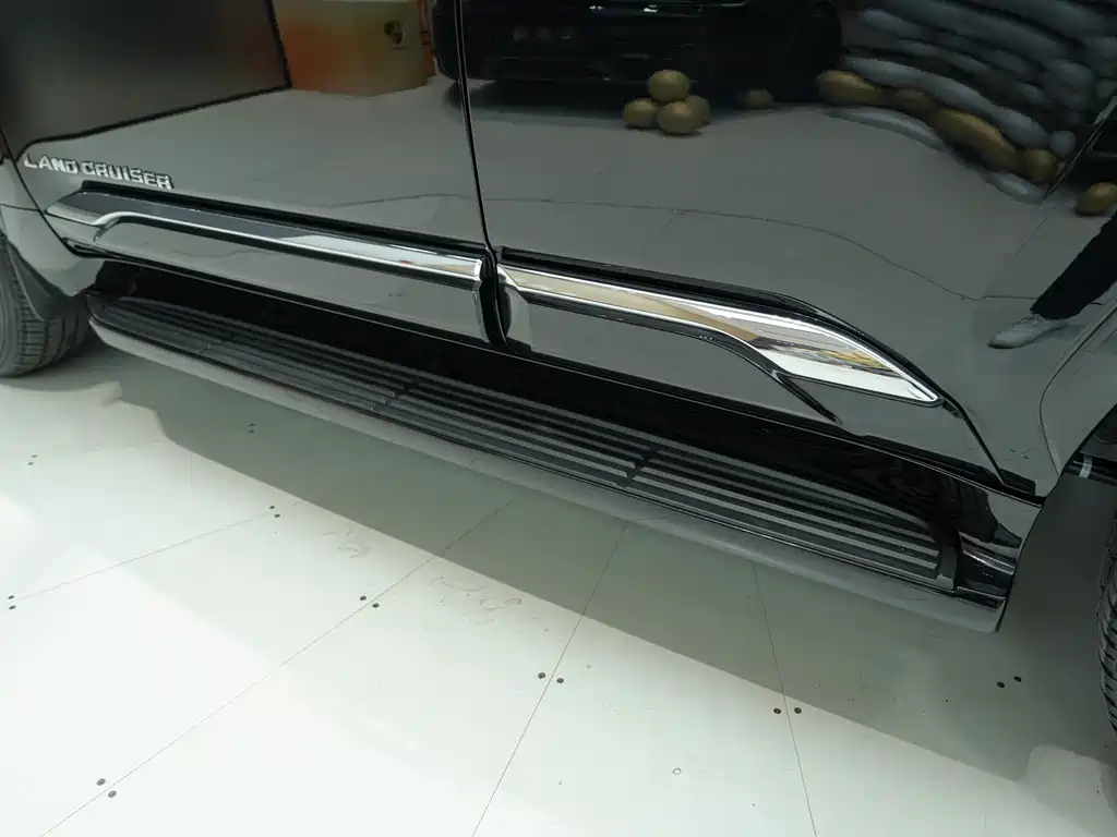 Toyota Land Cruiser (Imported) 2023 Model 3.5T Middle East Version 2024 - thumbnail 19