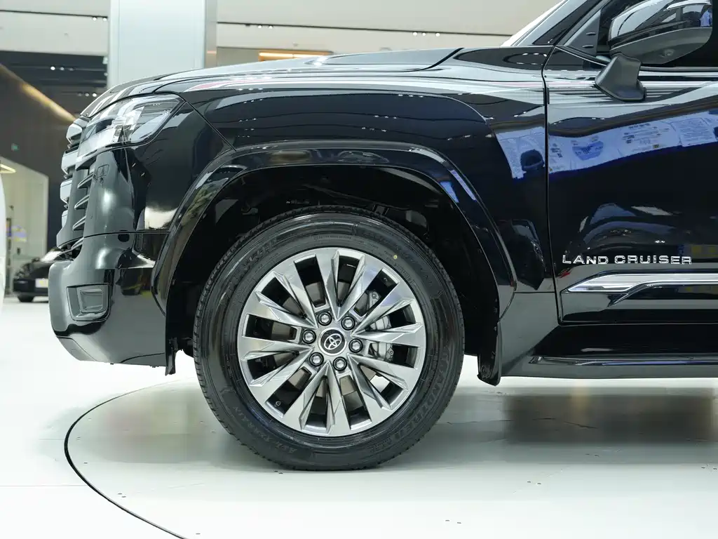 Toyota Land Cruiser (Imported) 2023 Model 3.5T Middle East Version 2024 - thumbnail 22