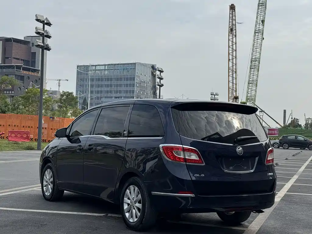 Buick Buick GL8 2013 2.4L CT Luxury Business Comfort Edition 2013 - thumbnail 7