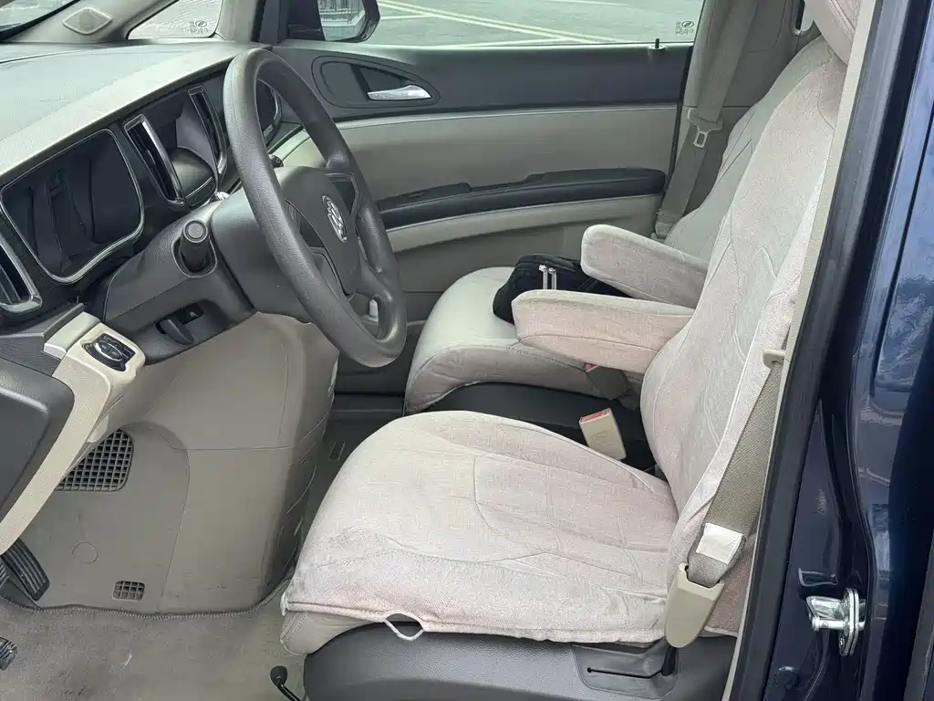 Buick Buick GL8 2013 2.4L CT Luxury Business Comfort Edition 2013 - thumbnail 11
