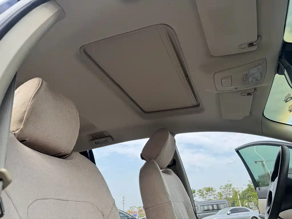 Buick Buick GL8 2013 2.4L CT Luxury Business Comfort Edition 2013 - thumbnail 22