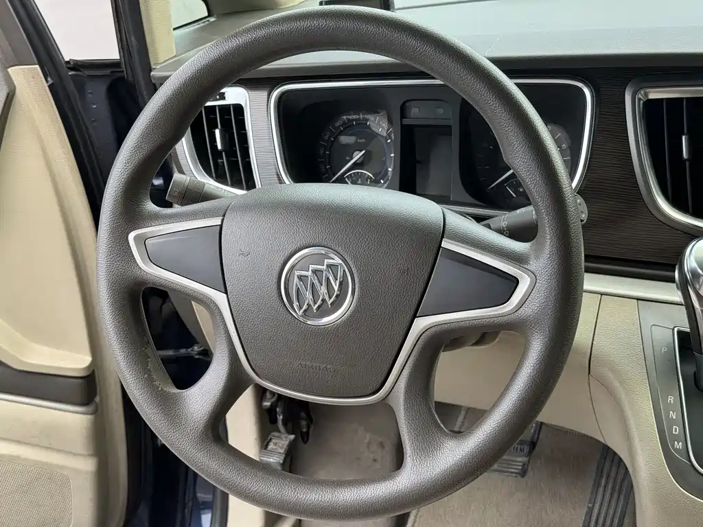 Buick Buick GL8 2013 2.4L CT Luxury Business Comfort Edition 2013 - thumbnail 24