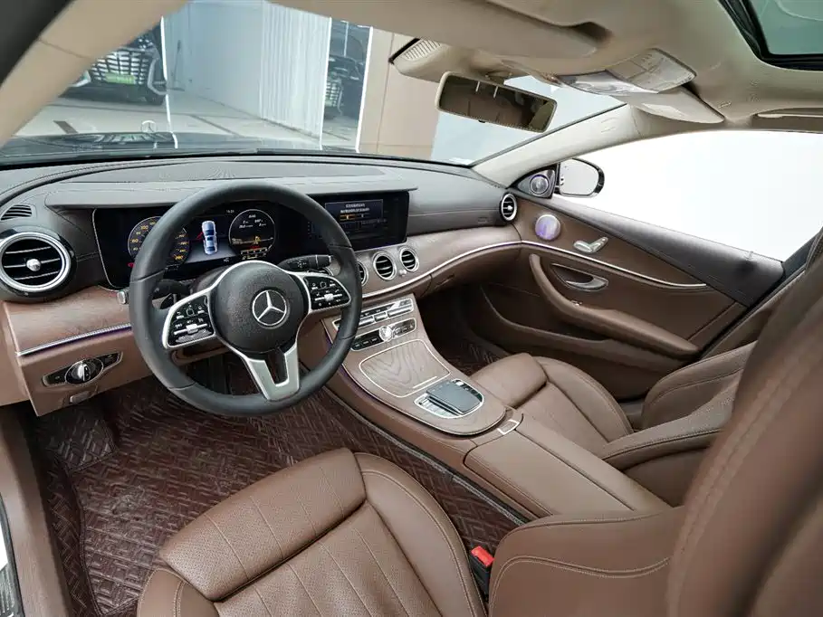Mercedes-Benz Mercedes-Benz E-Class 2016 E 200 L 2017 - thumbnail 3