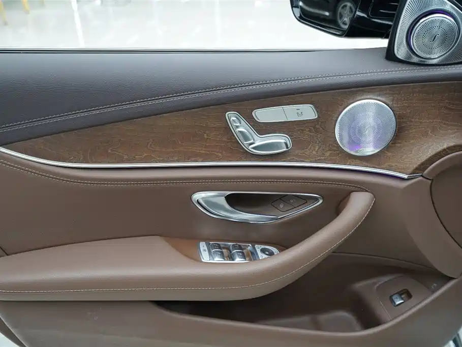 Mercedes-Benz Mercedes-Benz E-Class 2016 E 200 L 2017 - thumbnail 5