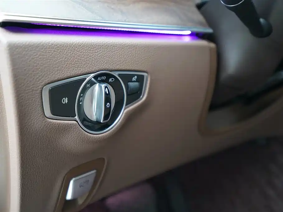 Mercedes-Benz Mercedes-Benz E-Class 2016 E 200 L 2017 - thumbnail 7