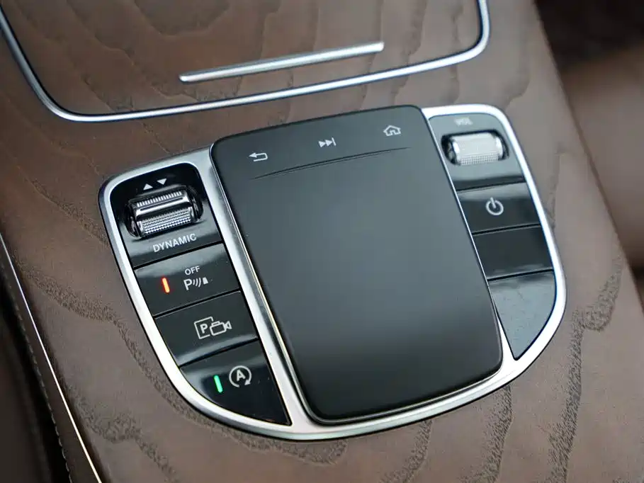 Mercedes-Benz Mercedes-Benz E-Class 2016 E 200 L 2017 - thumbnail 12