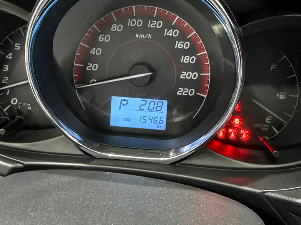 Toyota Toyota Vios 2022 1.5L 20th Anniversary Edition 2023 - thumbnail 11