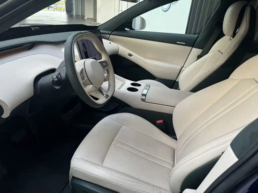 Xiaomi Automobile Xiaomi YU7 2025 Ultra-Long Range High-Performance AWD Max Edition 2025 - thumbnail 4