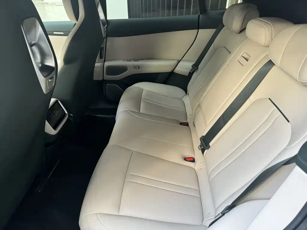 Xiaomi Automobile Xiaomi YU7 2025 Ultra-Long Range High-Performance AWD Max Edition 2025 - thumbnail 6