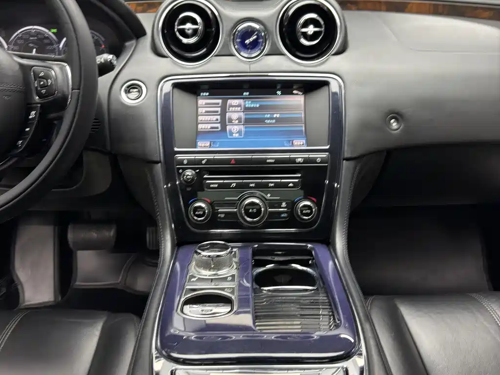 Jaguar Jaguar XJ 2011 XJL 3.0 Panoramic Business Edition 2011 - thumbnail 10