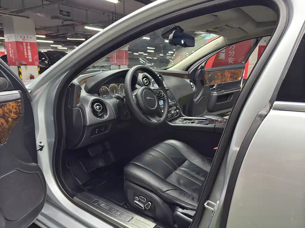 Jaguar Jaguar XJ 2011 XJL 3.0 Panoramic Business Edition 2011 - thumbnail 11