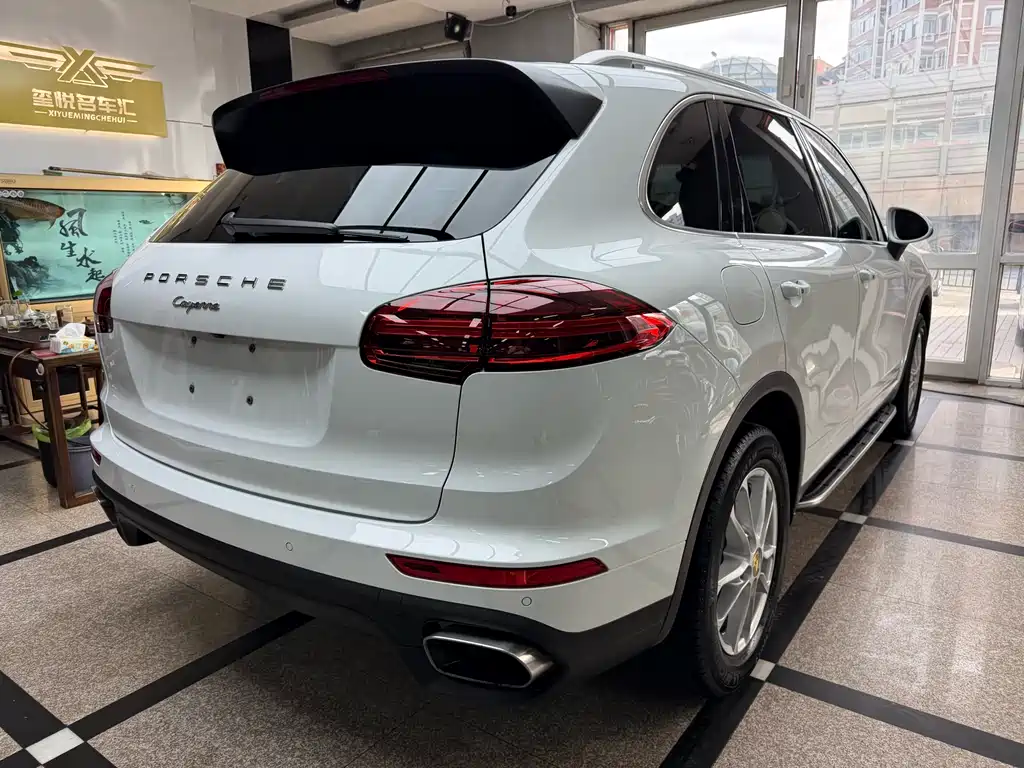 Porsche Porsche Cayenne 2016 3.0T Standard Version 2015 - thumbnail 5