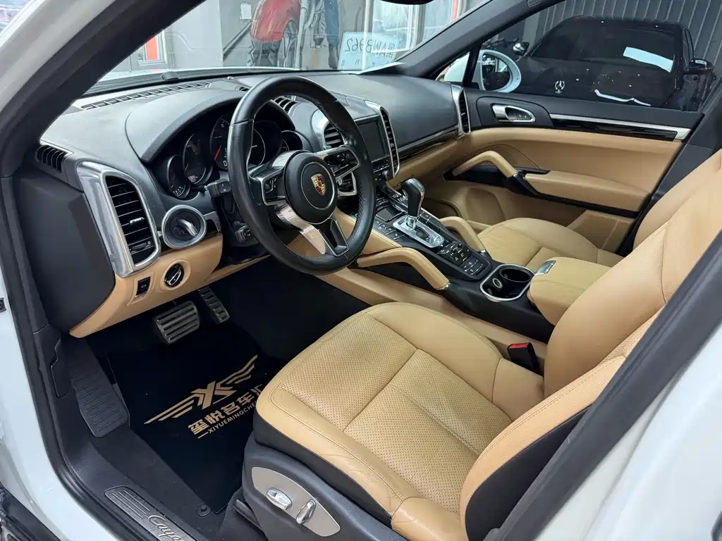Porsche Porsche Cayenne 2016 3.0T Standard Version 2015 - thumbnail 17