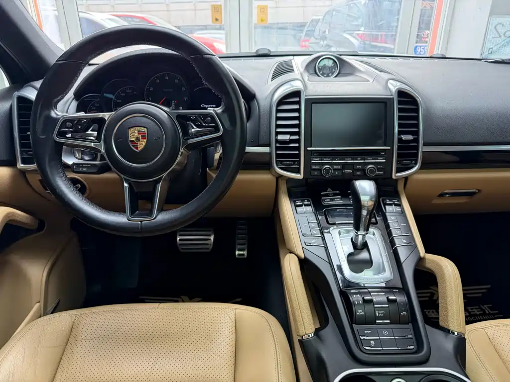 Porsche Porsche Cayenne 2016 3.0T Standard Version 2015 - thumbnail 26
