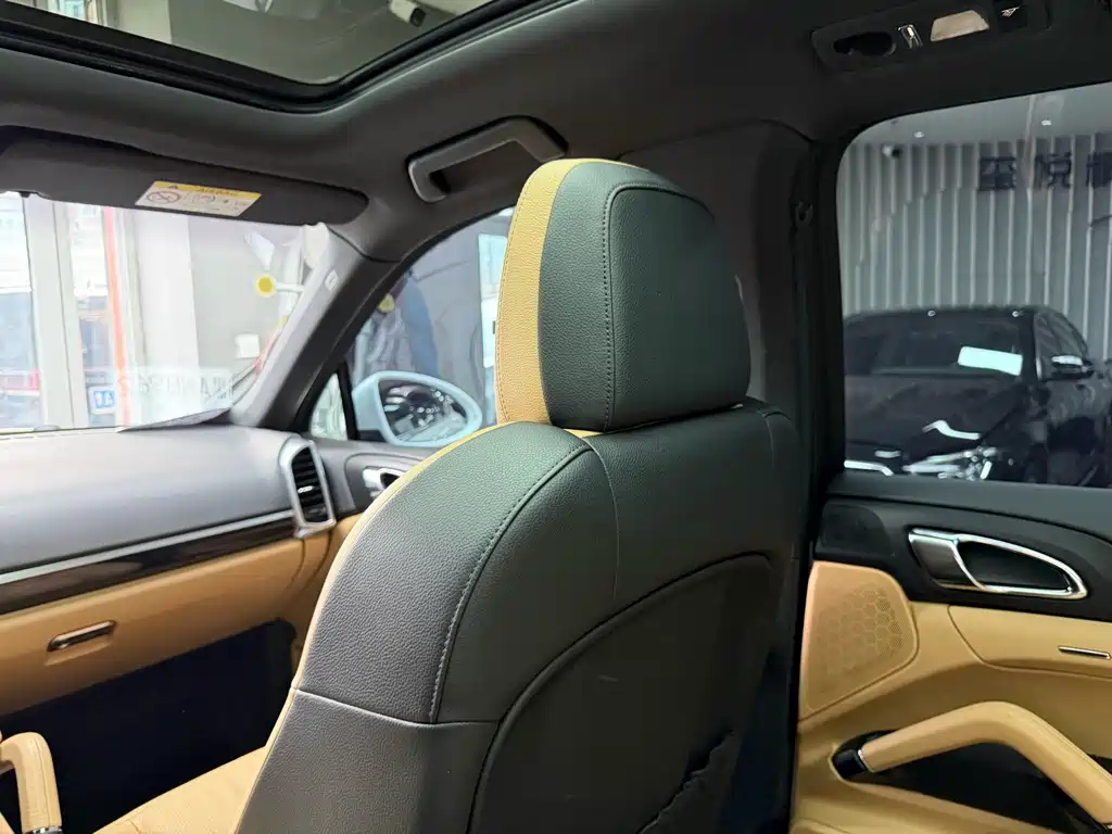 Porsche Porsche Cayenne 2016 3.0T Standard Version 2015 - thumbnail 28