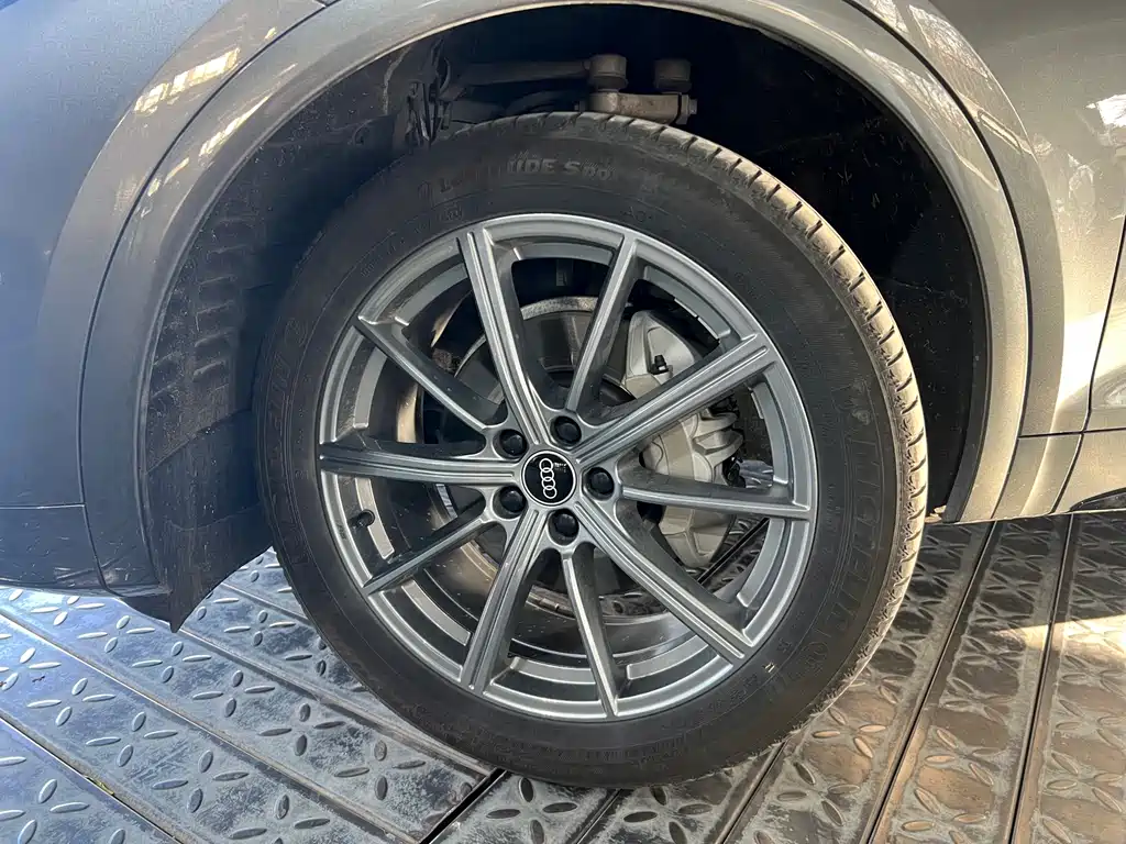 Audi Audi Q5L 2023 40T Premium Dynamic Edition 2023 - thumbnail 18