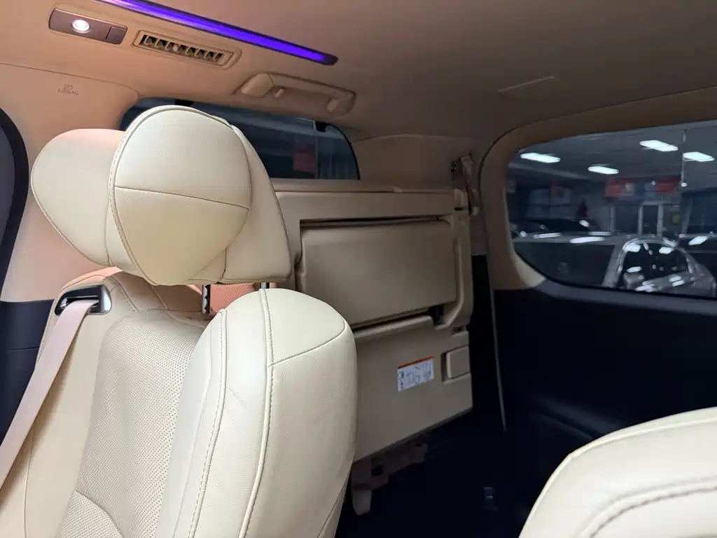 Toyota Alphard 2018 3.5L Executive Edition 2017 - thumbnail 27