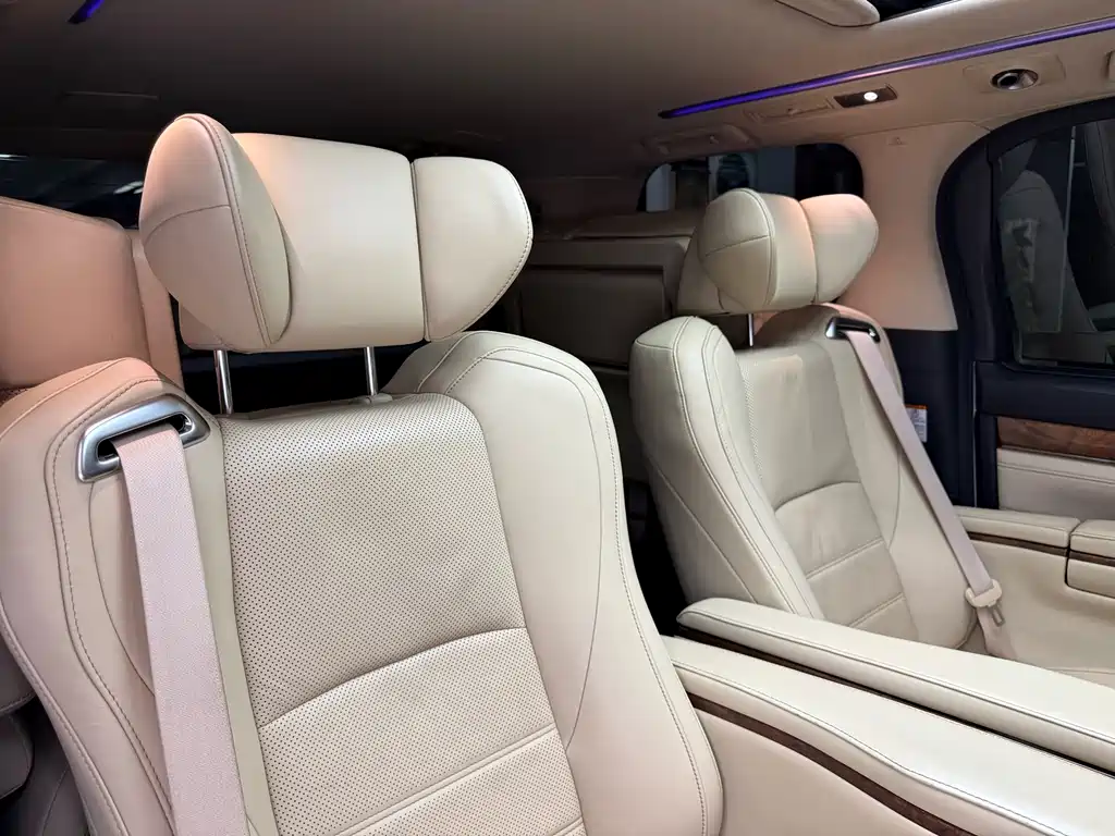 Toyota Alphard 2018 3.5L Executive Edition 2017 - thumbnail 28