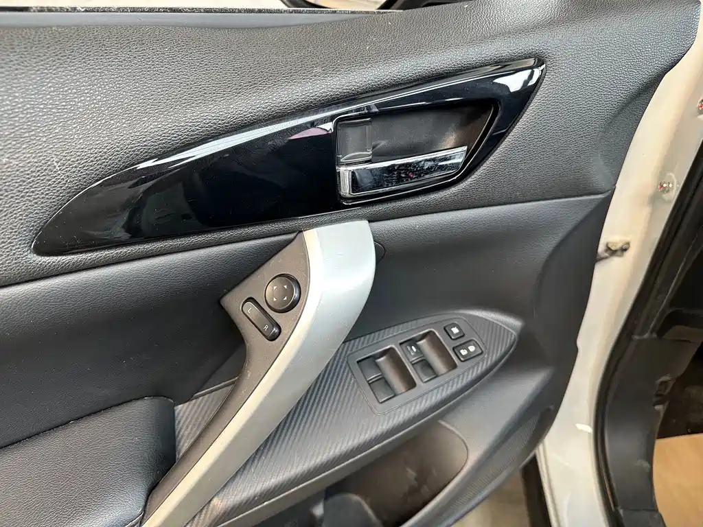 Mitsubishi Mitsubishi ASX 2019 1.5T CVT 2WD Dream Edition国VI 2020 - thumbnail 14