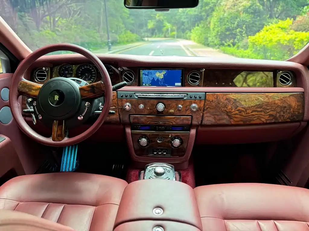 Rolls-Royce Phantom 2013 6.7L Extended Wheelbase EWB 2014 - thumbnail 19