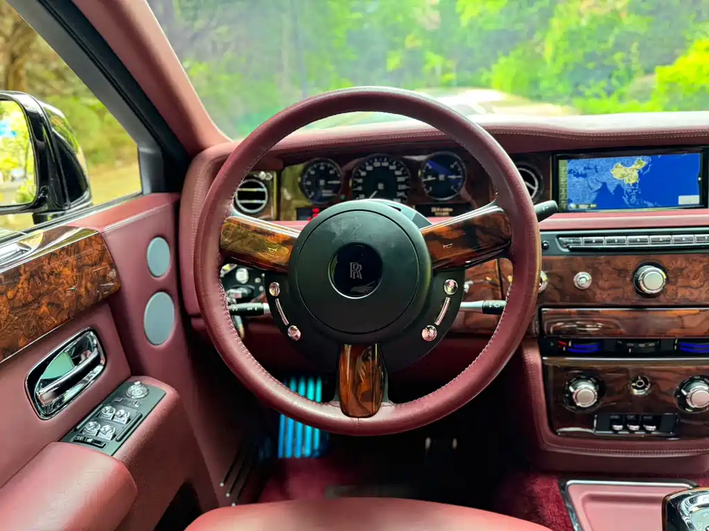 Rolls-Royce Phantom 2013 6.7L Extended Wheelbase EWB 2014 - thumbnail 20